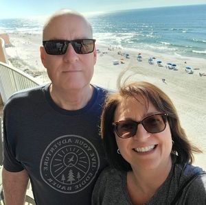 Meet your Posher, Lori n walt